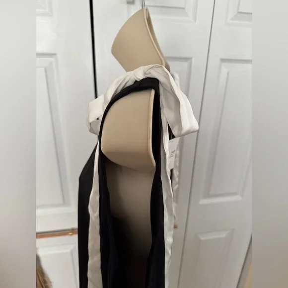 Forever 21 Black Tank Top with White Tie Straps - Picture 9 of 13